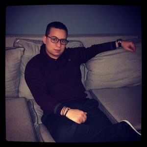 Meet your Posher, Moises